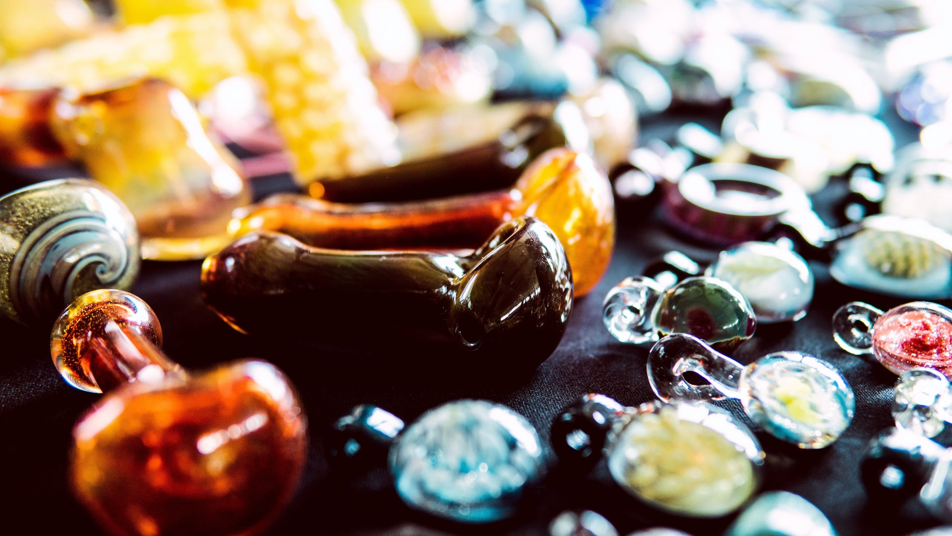 The History of the Headshop - 420 Science