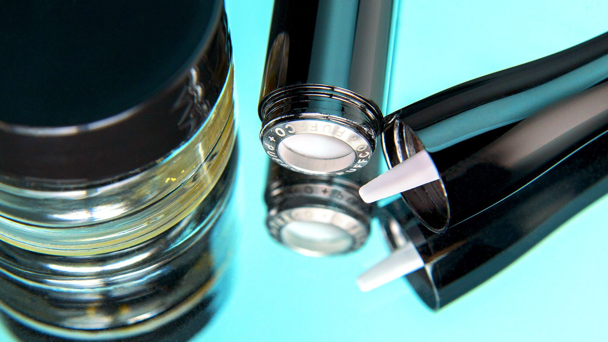 Dab Pen vs. Vape Pen: What's the Difference? Dab Pen vs. Vape Pen: What's the Difference?
